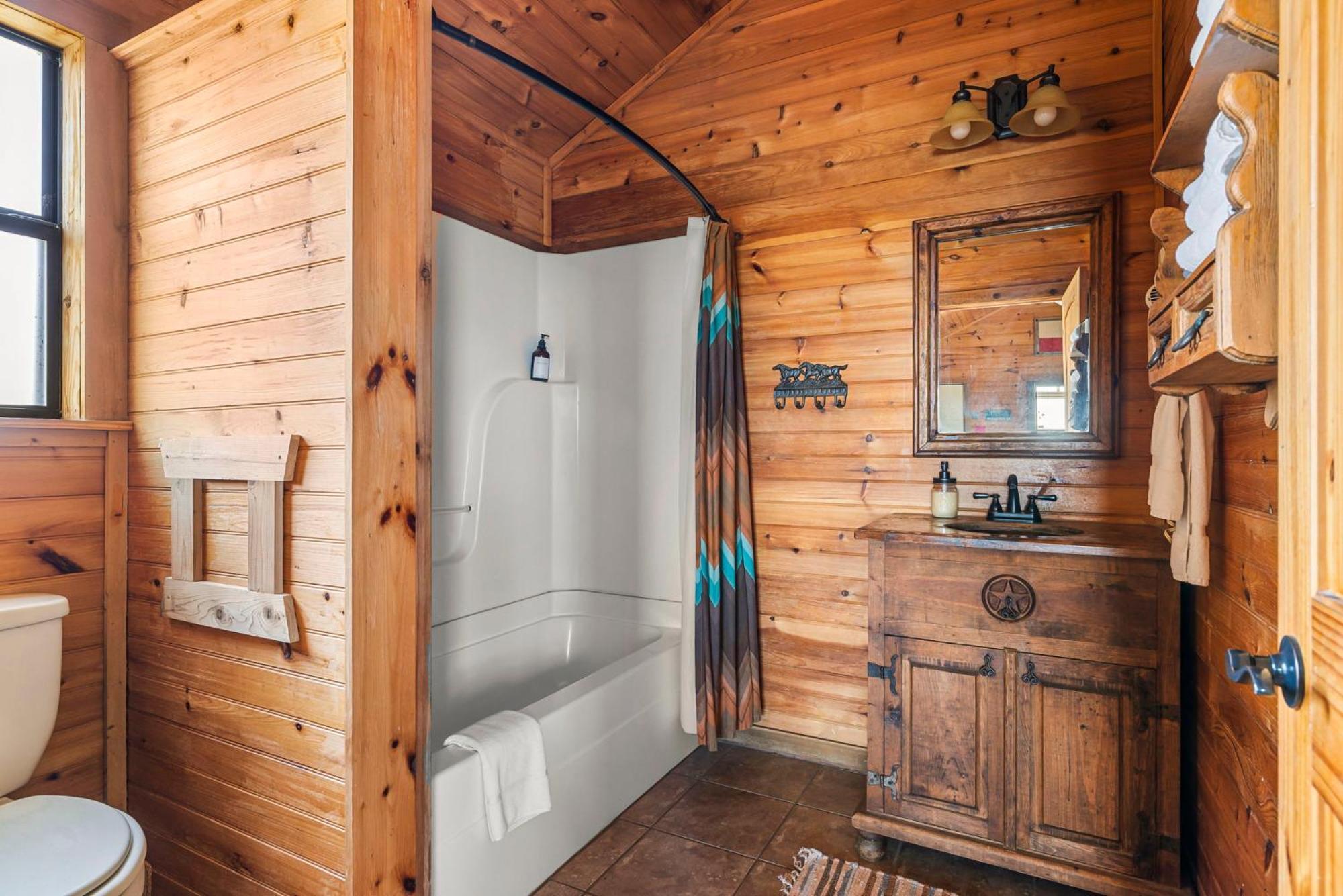 Enchanted Rockview Cabins Crabapple 외부 사진
