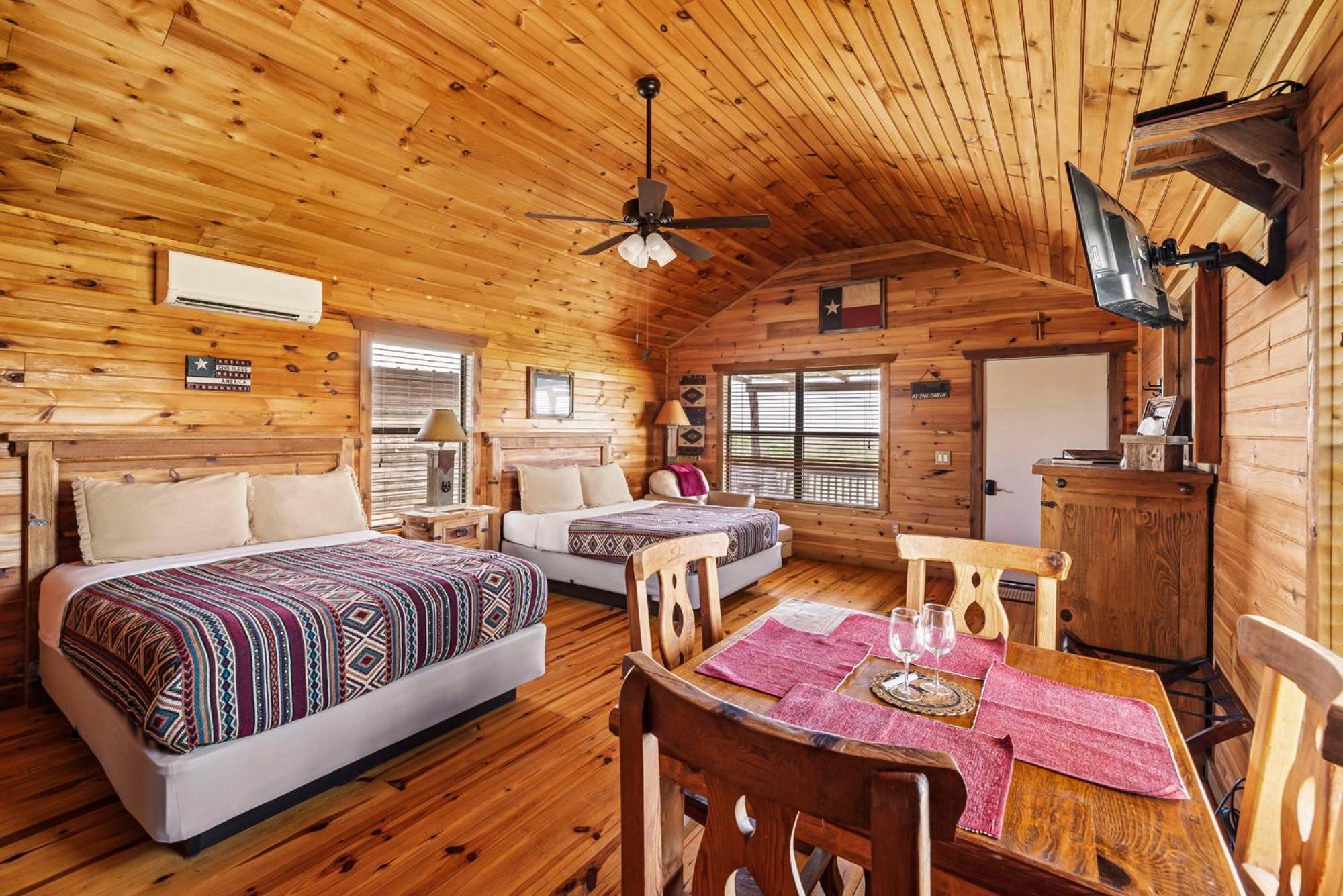 Enchanted Rockview Cabins Crabapple 외부 사진