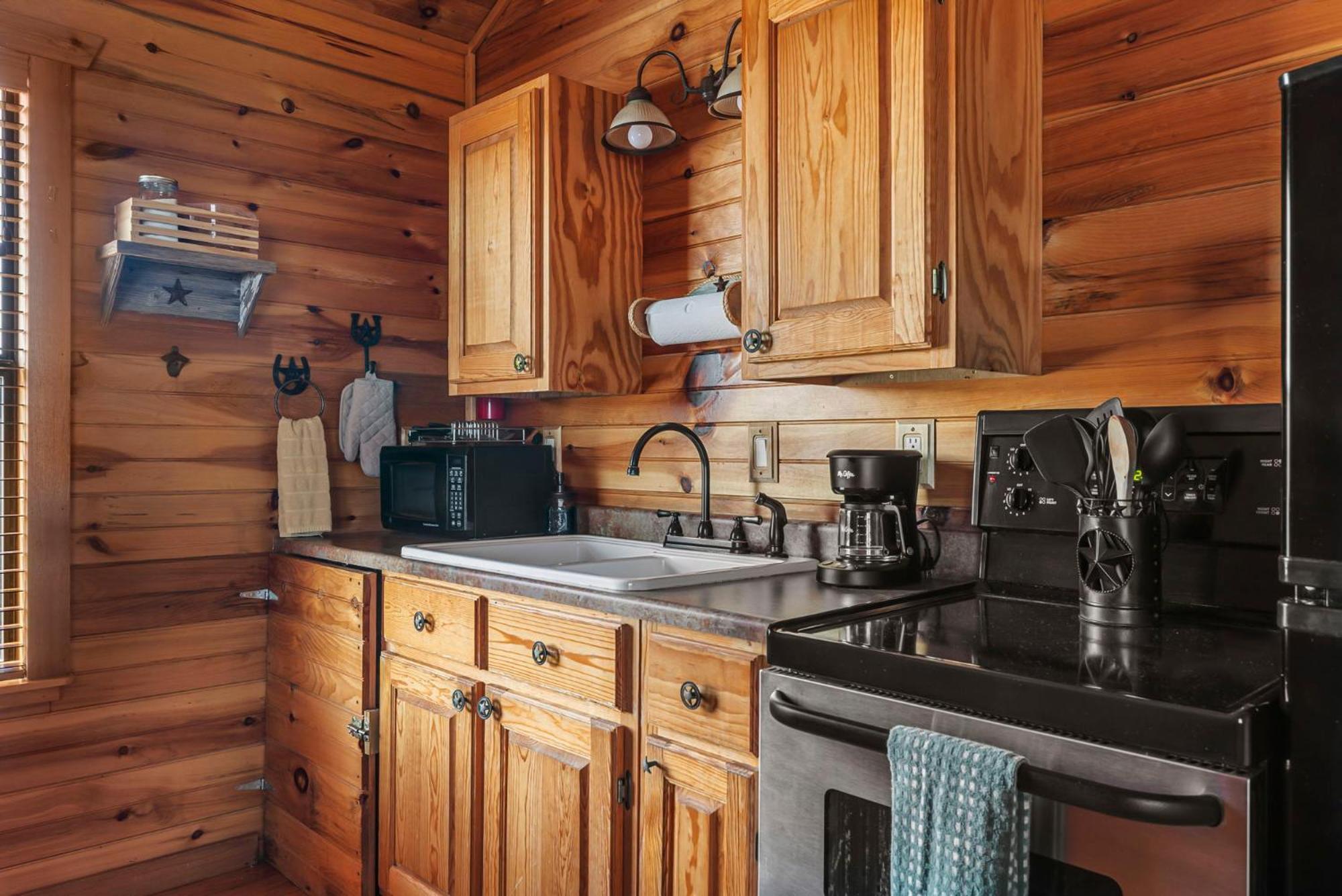 Enchanted Rockview Cabins Crabapple 객실 사진